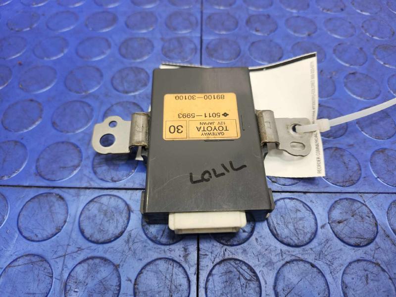 2013 Lexus GS350 GS450 Network Gateway Control Module OEM 89100-30100