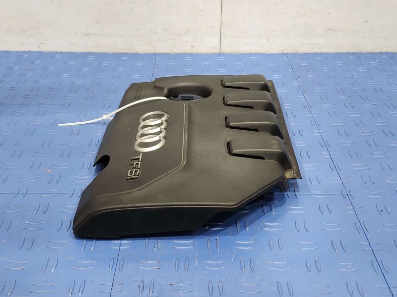 2012 Audi TT Engine Cover