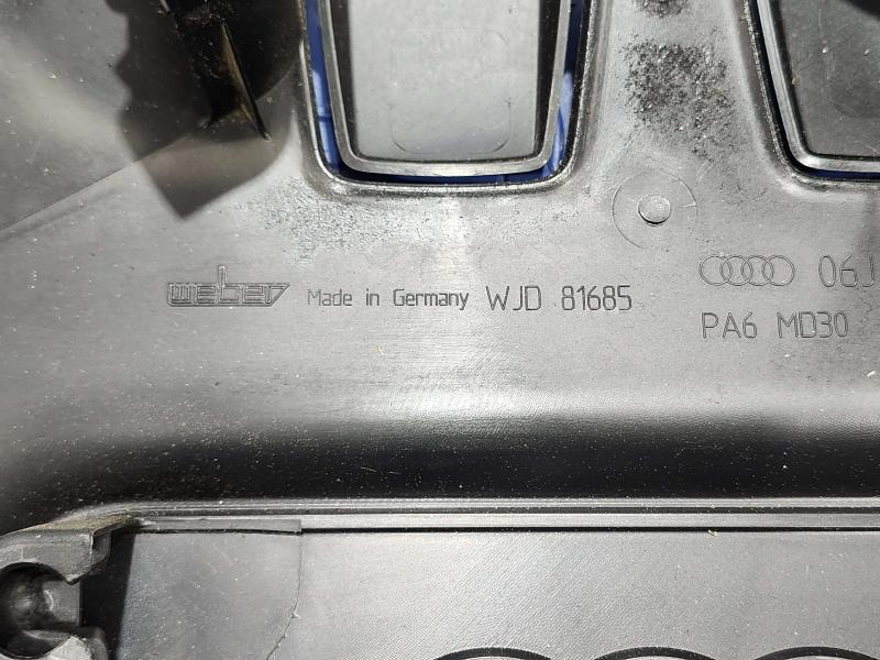 2012 Audi TT Engine Cover