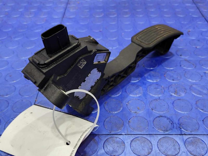 2010 Toyota RAV4 Pedal Assembly