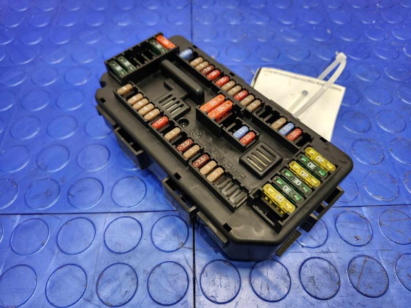 2014 BMW 228i Engine Fuse Box