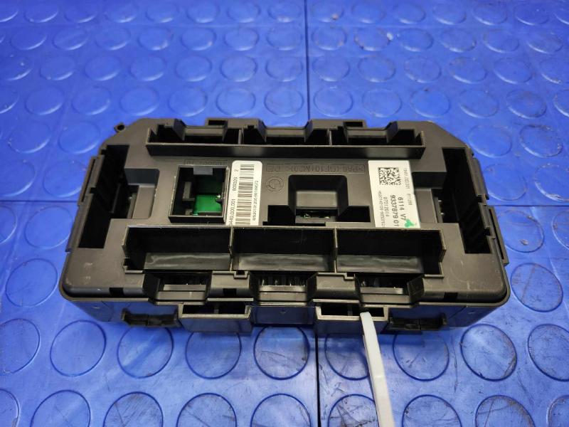 2014 BMW 228i Engine Fuse Box