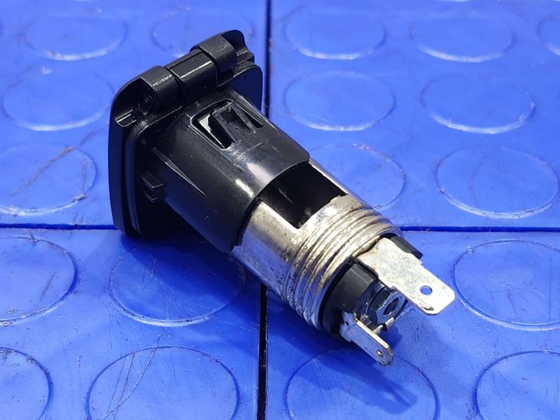 2010-2014 Subaru Legacy Outback 12 Volt Power Outlet Genuine OEM 86711FA060