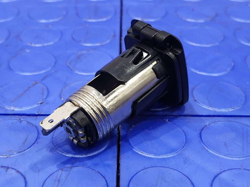 2010-2014 Subaru Legacy Outback 12 Volt Power Outlet Genuine OEM 86711FA060