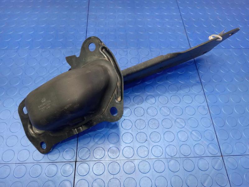 2006 Volkswagen Passat Lower Control Arm Rr