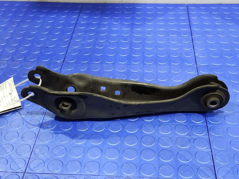 2015 Nissan Murano Lower Control Arm Rr