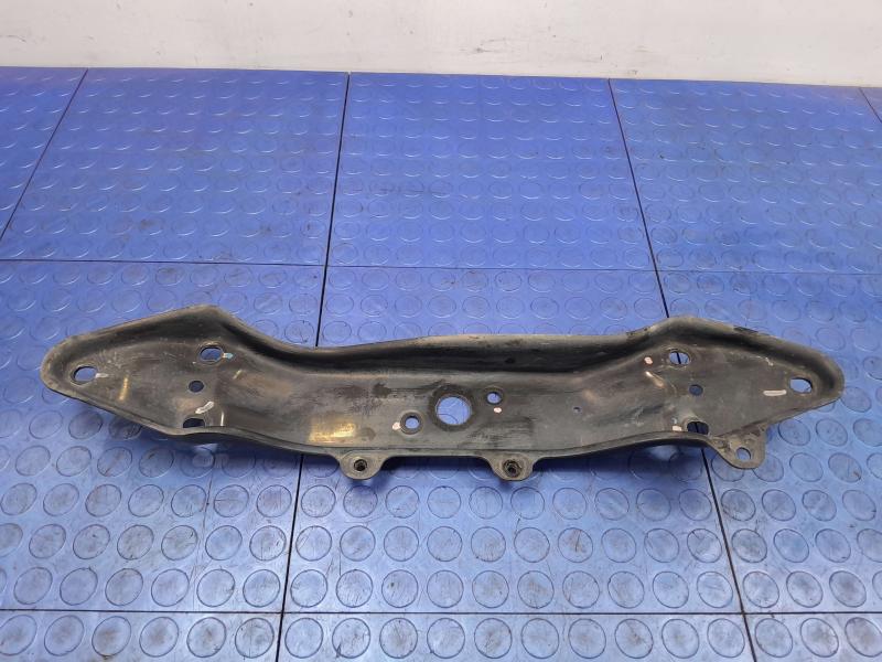 2014 Subaru Forester Trans. Crossmember