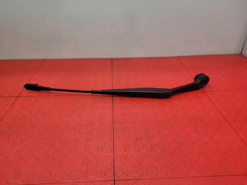 2013 Ford Fusion Wiper Arm
