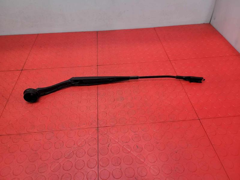2013 Ford Fusion Wiper Arm