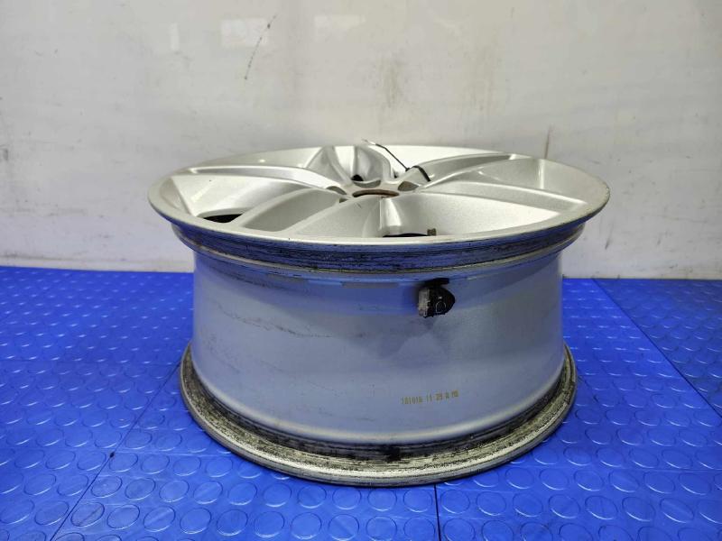 2017 Ford Edge Wheel