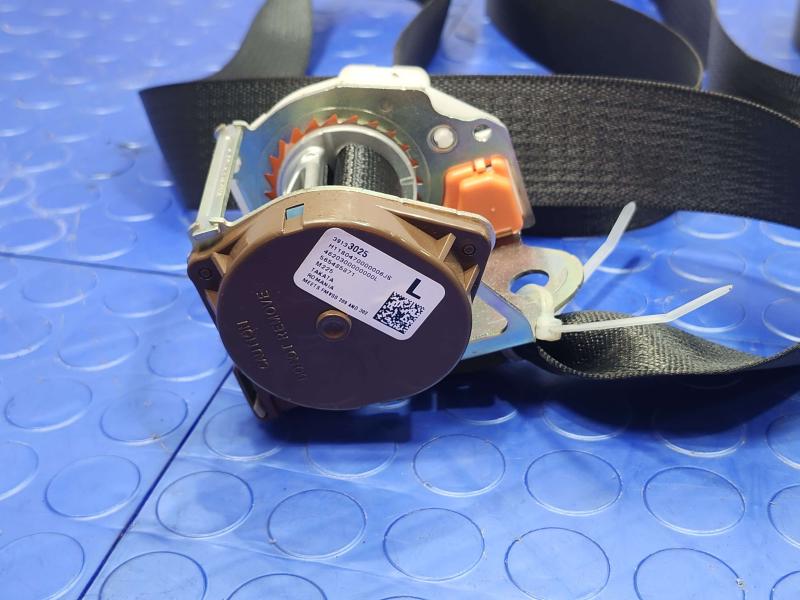 2018 Buick Regal Rear Seat Belt