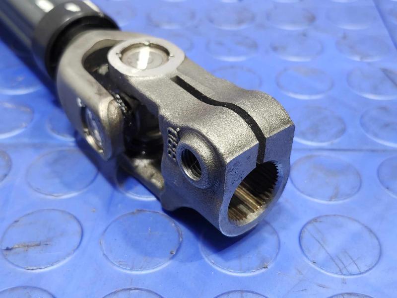 2017-2022 Kia Niro Lower Steering Intermediate Shaft Assembly OEM 56400G5000