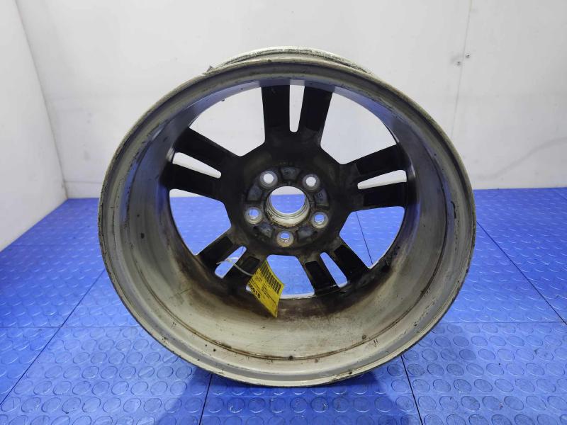 2014 Ford Mustang Wheel