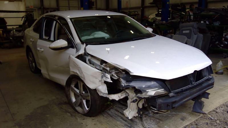 2012 Volkswagen Passat Rear Door Latch