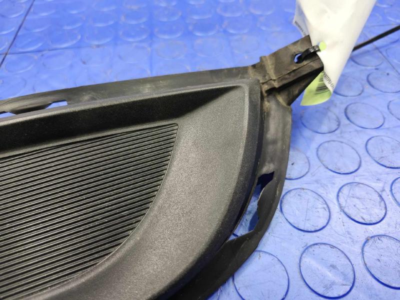 2016 Kia Forte Grille
