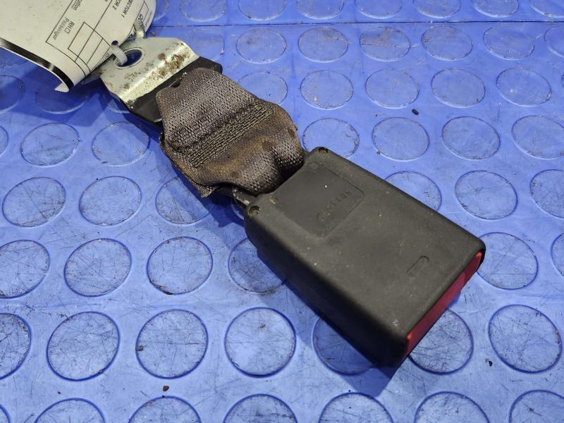 2015 GMC Yukon XL Rear Seat Belt
