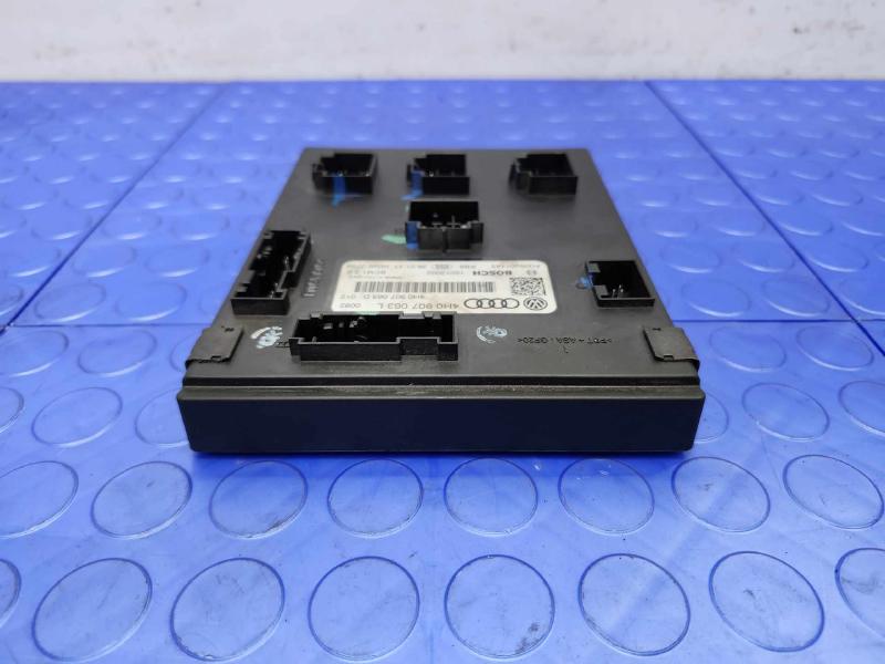 2011 Volkswagen Touareg Body Control Module BCM Genuine OEM 4H907063L
