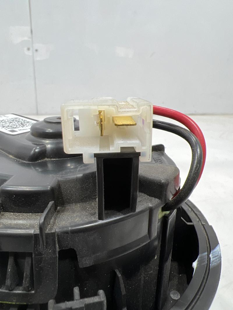 2020 - 2022 Nissan Versa Heater AC Blower Motor Assembly OEM 272265RB1A