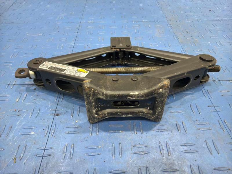 2018 Honda Pilot Jack Assembly