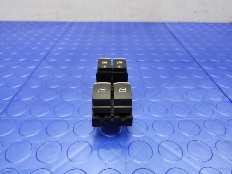 2011 Volkswagen Touareg Door Switch Front