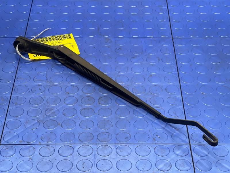 2006 Mazda Miata Wiper Arm