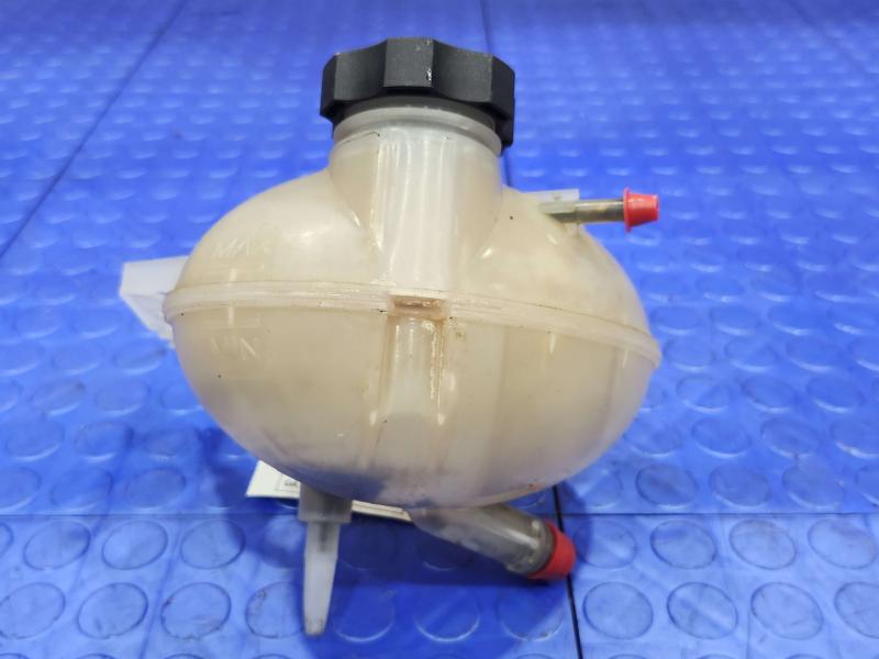 2020 Jeep Renegade Coolant Recovery Bottle