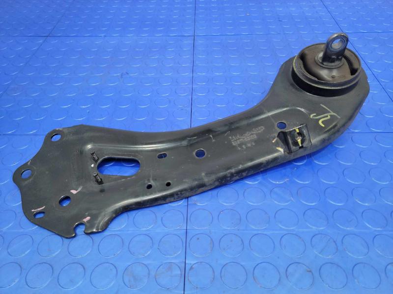 2017 Hyundai Sonata Lower Control Arm Rr