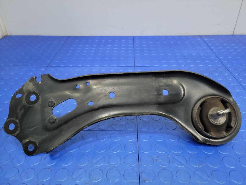 2017 Hyundai Sonata Lower Control Arm Rr