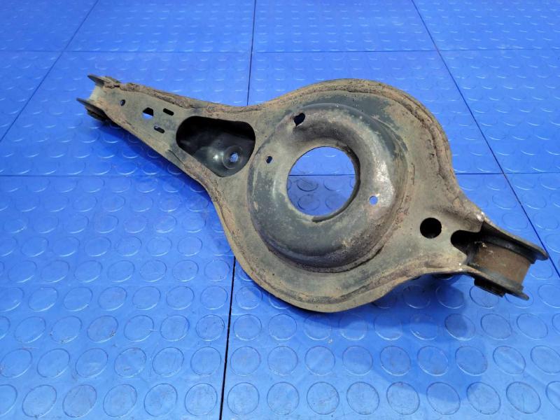 2012-2018 Ford Focus Rear Suspension Arm Left or Right Side OEM BV6Z5500C,RH