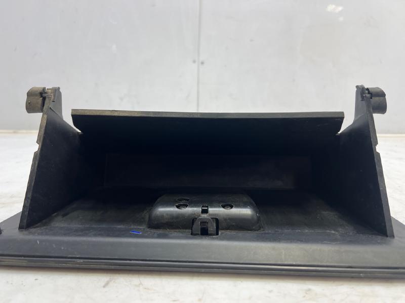 2011 Ford F-150 Glove Box