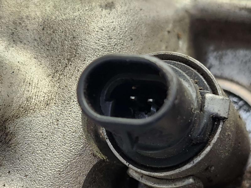 2016 Kia Sorento Cylinder Head