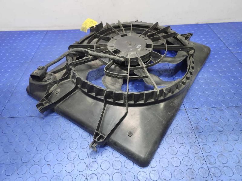 2011-2013 Hyundai Sonata 2.4L Engine Cooling Fan Assembly OEM 253803Q170