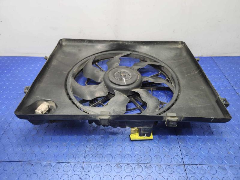 2011-2013 Hyundai Sonata 2.4L Engine Cooling Fan Assembly OEM 253803Q170