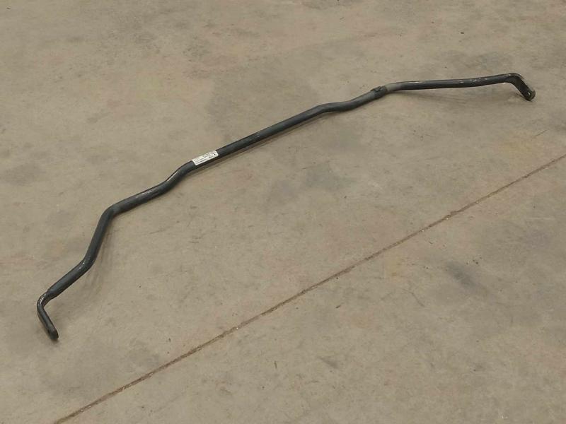 2017-2019 Buick Lacrosse Rear Swaybar Stabilizer Bar Genuine OEM 84119839