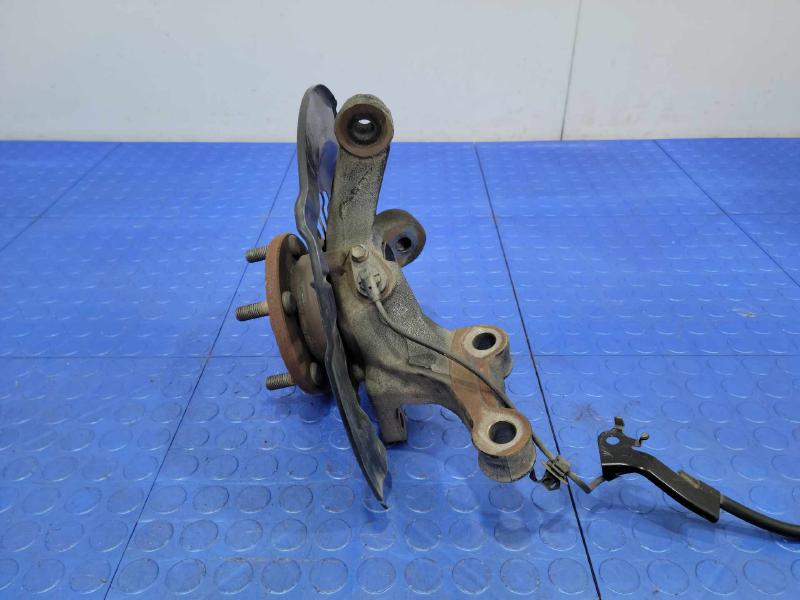 2015 Toyota Camry Spindle Knuckle Front