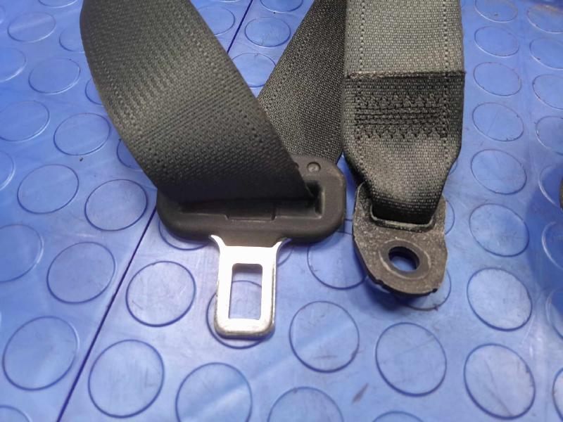 2016 Subaru Legacy Rear Seat Belt