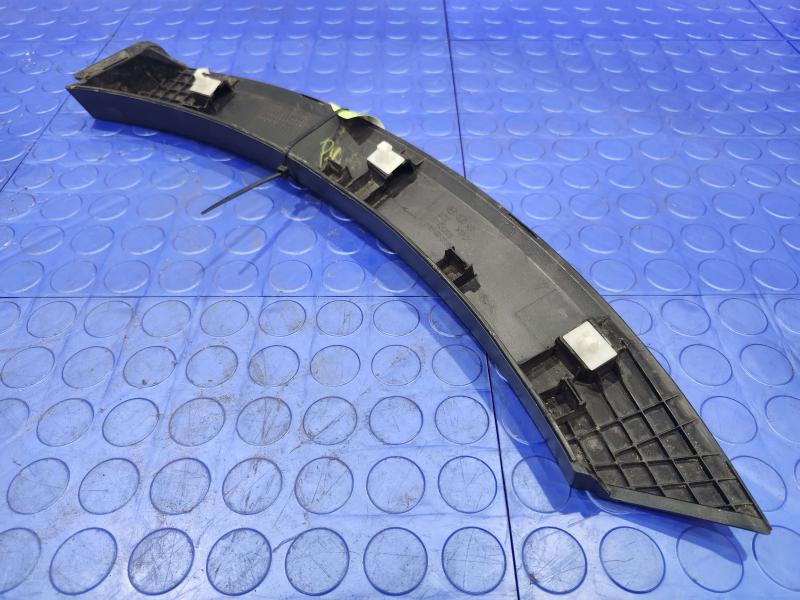 2017 Kia Sorento Wheel Opening Moulding