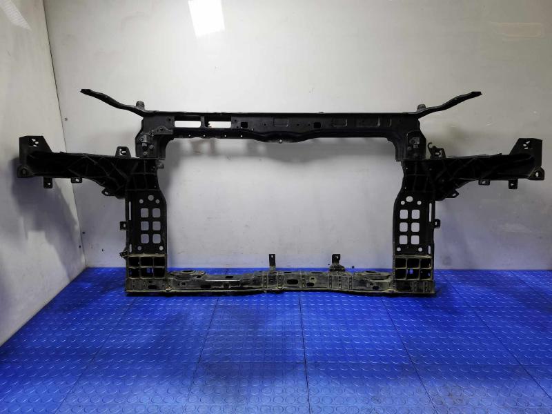 2013 Hyundai Santa Fe Radiator Support