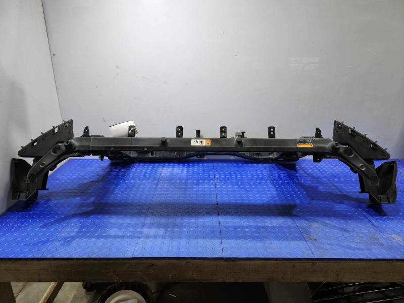 2013 Hyundai Santa Fe Radiator Support