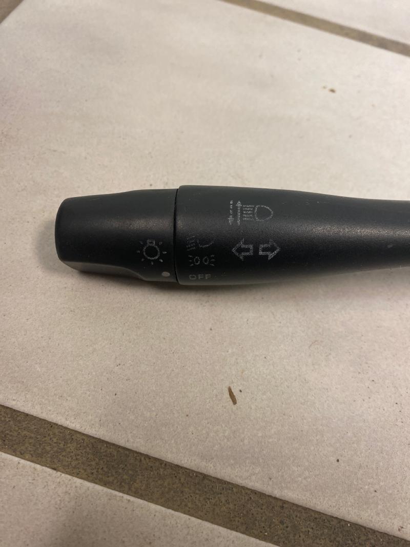 2002 Nissan Frontier Combination Switch