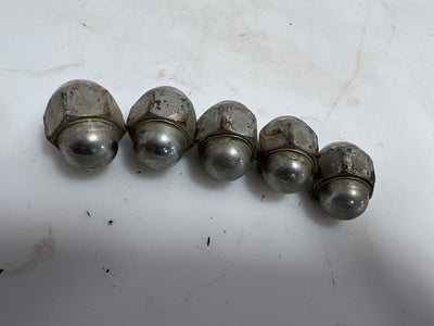 2005 Subaru Legacy Lug Nuts