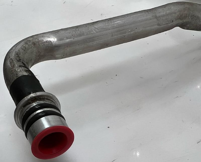 2005 - 2008 Toyota Corolla Matrix AC Suction Hose OEM 8870402540