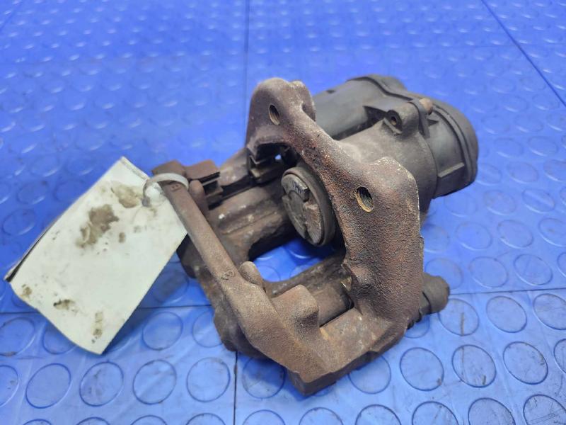 2011 BMW 535i Caliper