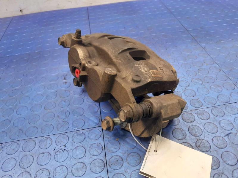 2021 Ford Explorer Caliper