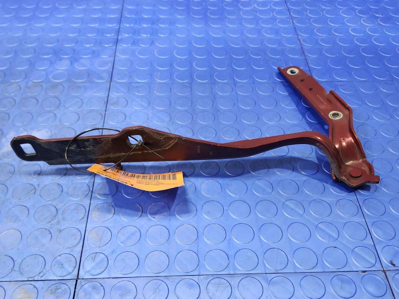 2014 Chrysler 300 Hood Hinge