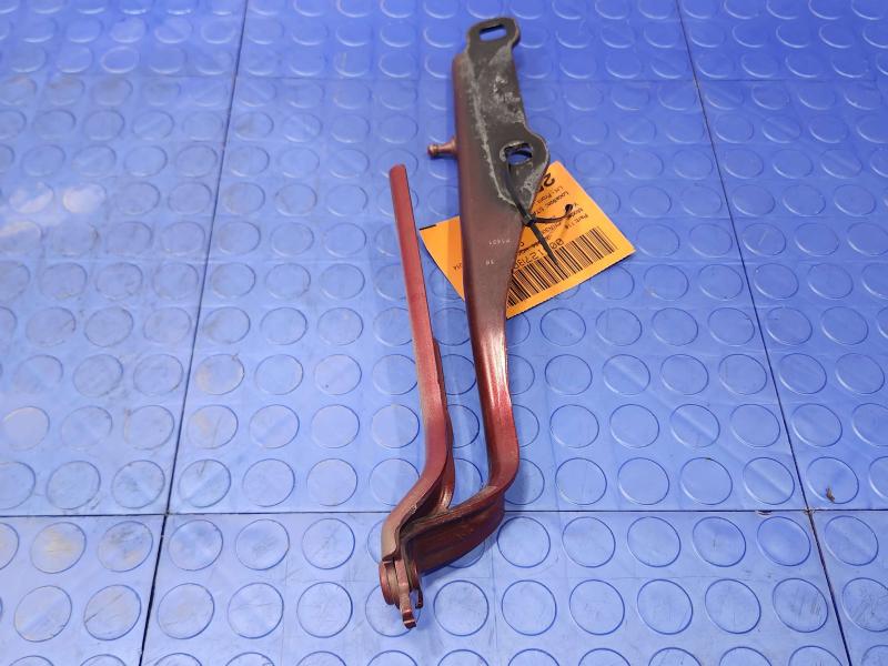 2014 Chrysler 300 Hood Hinge