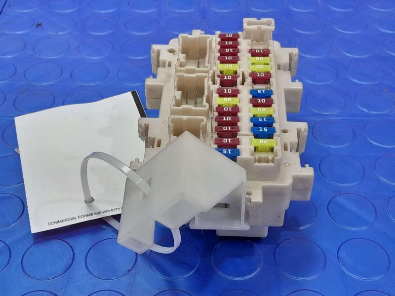 2013 Infiniti FX35 Cabin Fuse Box