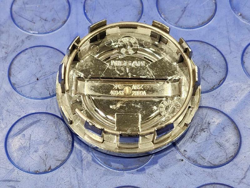 2013 Nissan Juke Center Cap