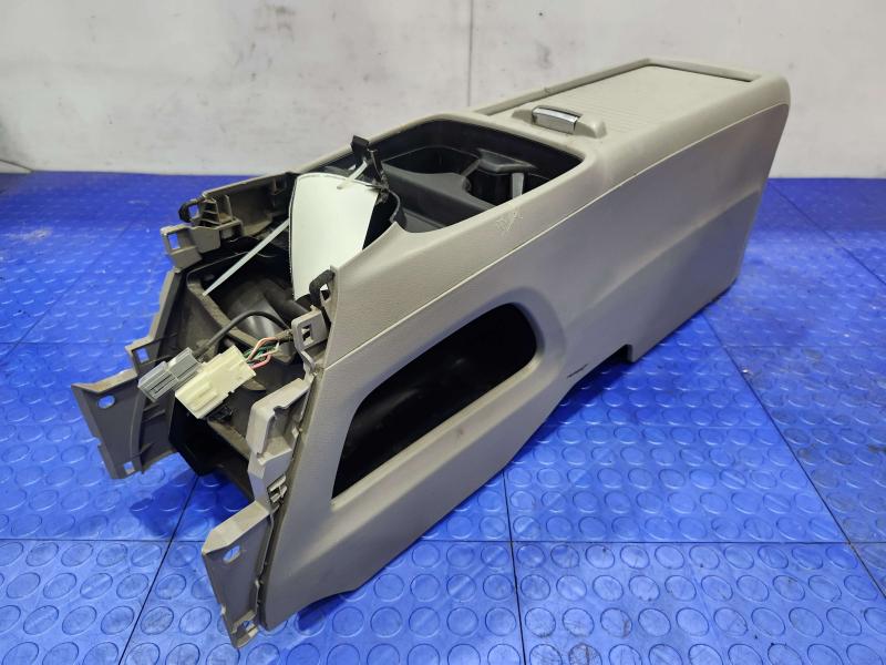 2013 Honda CR-V Front Console