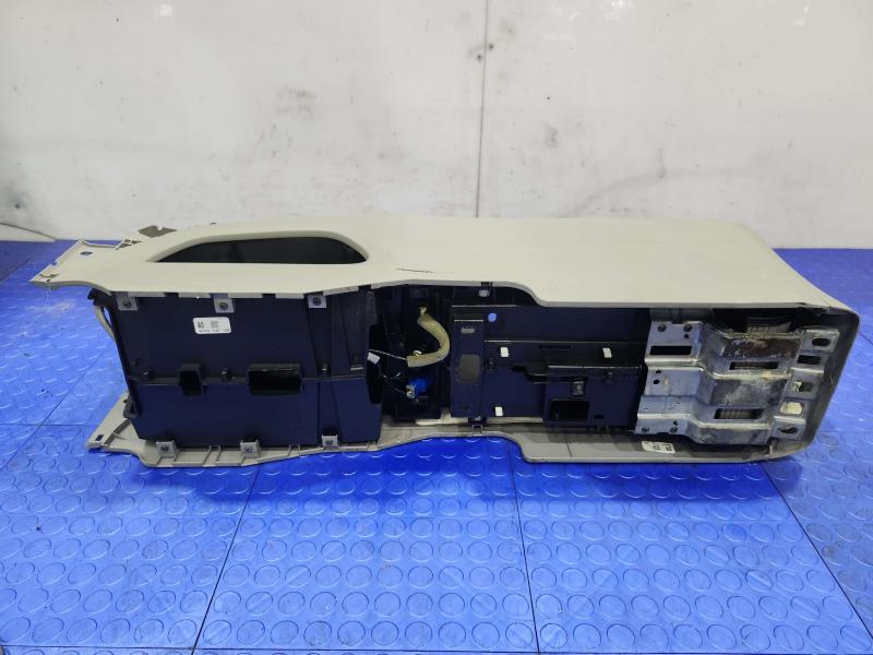 2013 Honda CR-V Front Console